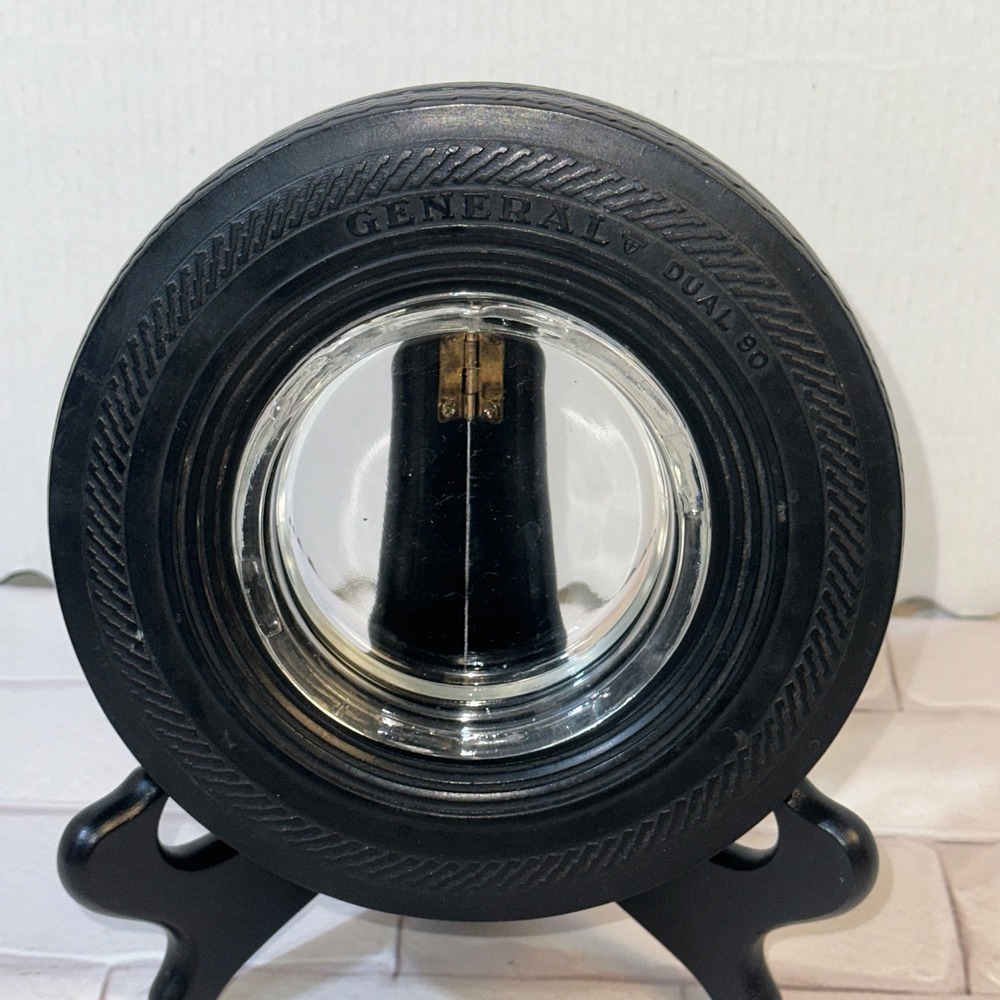 Vintage General Tire Dual 90 Rubber Tire Glass Advertising Ashtray Automobilia‎